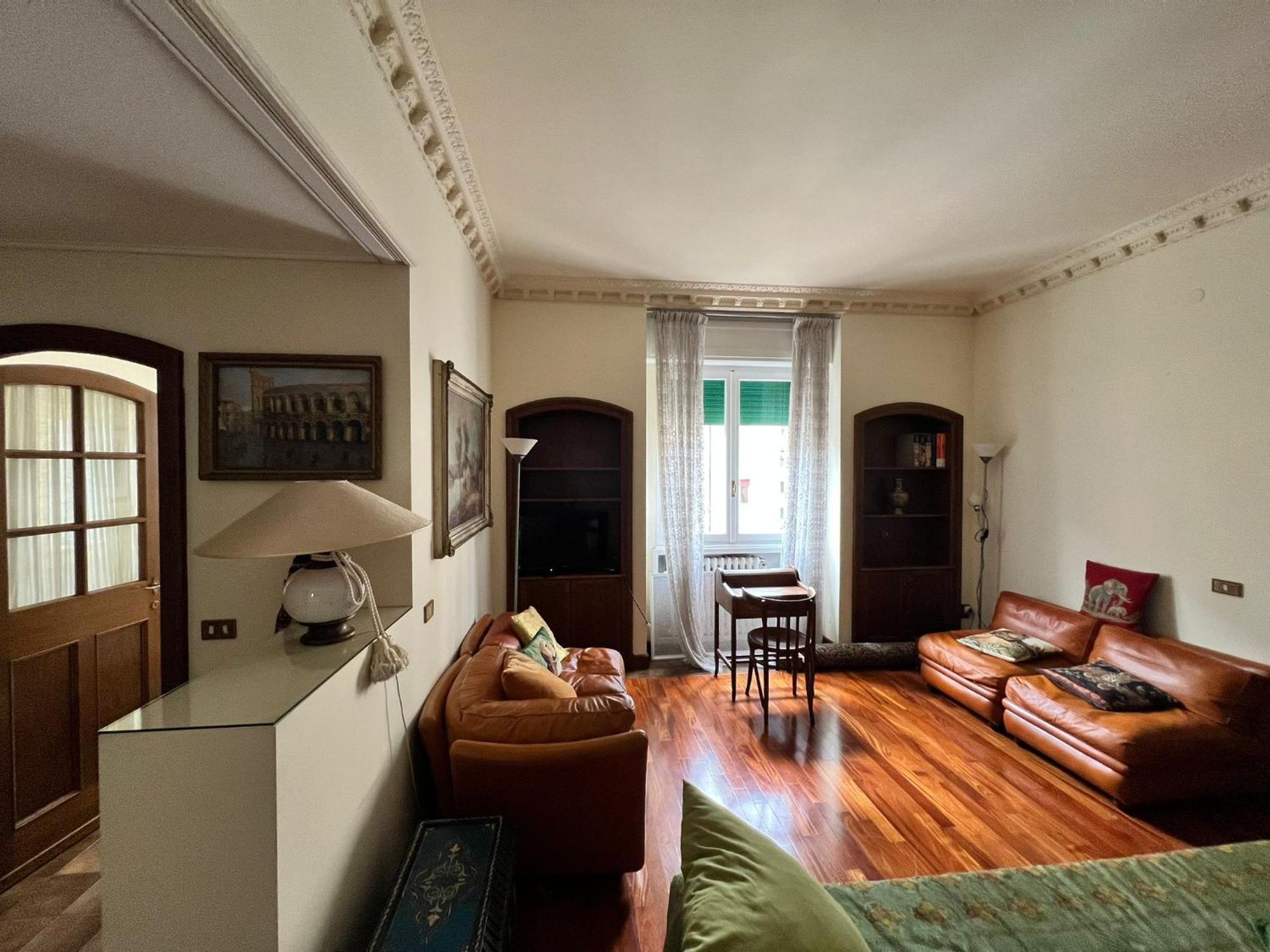 Dimora Degli Scaligeri Apartment Verona Bagian luar foto